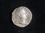 1 Denár, rok 141 n.l. - Faustina Maior (posmrtná ražba)