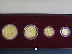 Sada zlatých mincí Koruna česká, 1000 , 2500 , 5000 , 10000 Kč 1995 běžná kvalita