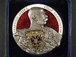Smaltovaná plaketa František Josef I.,průměr 63 mm, etue