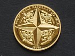 1999, pamětní medaile ke vstupu do NATO 1999 nečísl., Au 999,9, 7,78g, náklad 500ks, etue, cert. 
