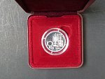 Ag replika 10 Kčs 1990 Masaryk, číslovaná č.90, punc a značky ražené, Ag 925, 7,8 g, průměr 24,5 mm, limit 100ks, etue