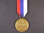 Medaile Svazu dobrovolného hasičstva Československého Za 50 let činnosti, opravované očko, nová stuha