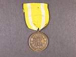 Bronzová medaile Fridricha Augusta na válečné stuze