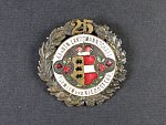 Odznak za 25. leté členství v krajinském spolku Korutanském pro Vídeň a Dolní Rakousko, průměr 45 mm