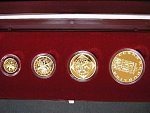 Sada zlatých mincí Koruna česká, 1000 , 2500 , 5000 , 10000 Kč 1997, certifikáty, společná etue, bezvadný stav