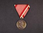 Medaile za statečnost II. třídy, Ag, původní vojenská stuha, vydání 1914 - 1917 na hraně značka A
