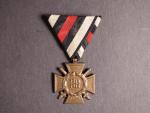 Čestný kříž 1914-1918 pro frontové bojovníky na trojúhelníkové stuze