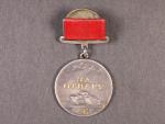 Medaile za odvahu 2. typ č. 175236, originální medaile, původní závěs