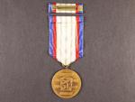 Medaile - Za upevňování přátelství ve zbrani III. třída