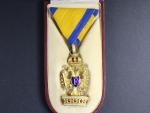 Řád železné koruny 3. třídy, pozlacený bronz, neznačeno, původní etue