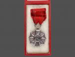 Řád praporu práce, stříbrný + etue