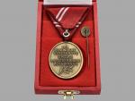Bronzová záslužná medaile o Rakouský Červený kříž + originální etue
