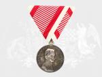 Medaile za statečnost II. třídy, Ag, původní vojenská stuha, vydání 1917 - 1918