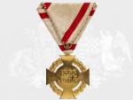 Jubilejní kříž 1908 na původní vojenské stuze