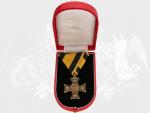 Vojenský služební kříž pro důstojníky II.tř. za 40/35 let služby, 3. vydání z let 1890 - 1918, pozlacený bronz, původní stuha, původní etue