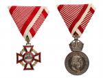 Vojenský záslužný kříž III. třídy s válečnou dekorací a Stříbrná vojenská záslužná medaile Signum Laudis F.J.I. s udělovacími dekrety