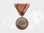 Stříbrná medaile za statečnost, 1. třídy 1914-1917 na hraně značka A, původní páska za 2x udělení, neznačená