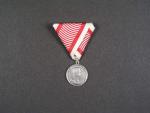 Miniatura medaile za statečnost II. třídy, Ag, vydání 1917 - 1918