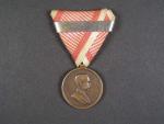 Bronzová medaile za statečnost, původní vojenská stuha, nová ocelová páska za 2x udělení, vydání 1914 - 1917