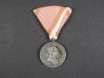 Bronzová medaile za statečnost, zinek, původní vojenská stuha, vydání 1914 - 1917