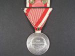 Medaile za statečnost I. třídy, Ag,na hraně značeno A, původní vojenská stuha, vydání 1914 - 1917