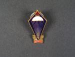 Odznak za ukončení zákl. parašutistického výcviku, od r. 1955