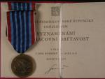 Medaile Za pracovní obětavost ČSR + dekret