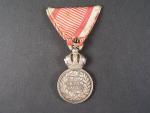 Stříbrná vojenská záslužná medaile Signum Laudis F.J.I., Ag, původní voj. stuha
