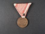 Bronzová medaile za statečnost, původní vojenská stuha, vydání 1914 - 1917