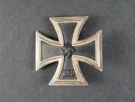 Železný kříž I. stupně 1939 se sponou, výrobce Steinhauer & Luck, Ludenscheid