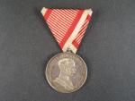 Medaile za statečnost I. třídy, Ag, na hraně značka A, původní vojenská stuha, vydání 1914 - 1917