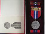 Vyznamenání - Za zásluhy o lidové milice - I. třída ,dekret + etue