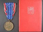 Medaile Za pracovní obětavost ČSR + průkaz