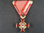 Zlatý Záslužný kříž, zlacený bronz, výroba W. Kunz