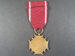Bronzový záslužný kříž PRL