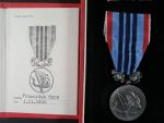 Medaile - za pracovní věrnost - ČSSR + průkaz a etue
