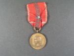 Medaile za boj proti komunismu z r. 1942