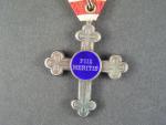 Záslužný kříž pro vojenské duchovní II.stupeň, postříbřený bronz, původní stuha