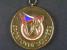 SPORTOVNÍ DEKORACE - Zlatá medaile z II. celostátní spartakiády 1960, pozlacený bronz, smalty