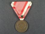Bronzová medaile za statečnost, původní vojenská stuha, vydání 1914 - 1917
