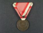 Bronzová medaile za statečnost, původní vojenská stuha, vydání 1914 - 1917