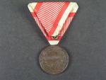 Bronzová medaile za statečnost, původní vojenská stuha, vydání 1917 - 1918