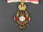 Řád Františka Josefa I., komandér, zlato, smalty, punc Au, výrobce V. Mayers & söhne, původní vojenská stuha