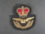 Odznak z důstojnické brigadýrky R.A.F.