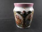 Porcelánový hrnek s portrétem císaře F.J.I. a Wiléma, 1914, prasklina