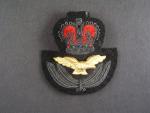 Odznak z důstojnické brigadýrky R.A.F.