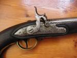 Vojenská pistole vz.1798/1840-délky 42.7 cm, jedná se o celopažbenou jednohlavňovou pistoli rakouské jízdy, která je velmi dobře signována inspekčními a přejímacími značkami