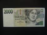 2000 Kč 2007 série V 06