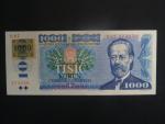1000 Kč 1985/1993 série C 67, kolek lepený s výrazným posunem ořezu kolku