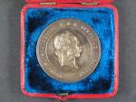 Rakousko Uhersko F.J.I. stříbrná medaile Náhrada státu za hospodářské zásluhy, česká verze, Ag, 35.1 g. průměr 40,45 mm, orig. etue